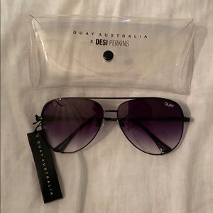 Quay black fade high keys